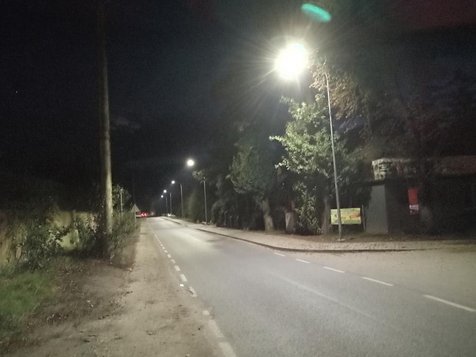 Budowa owietlenia drogowego w gminie rawina 