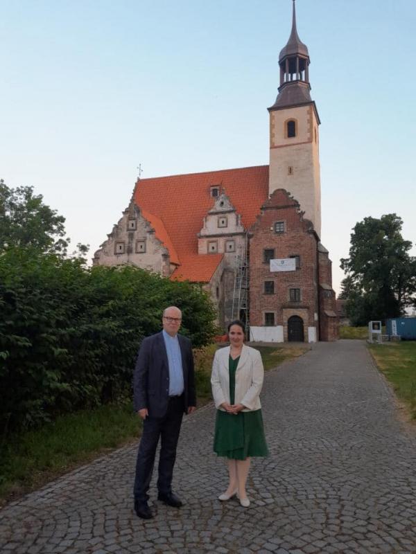 Ambasador Wgier w Polsce z prywatn wizyt w rawinie