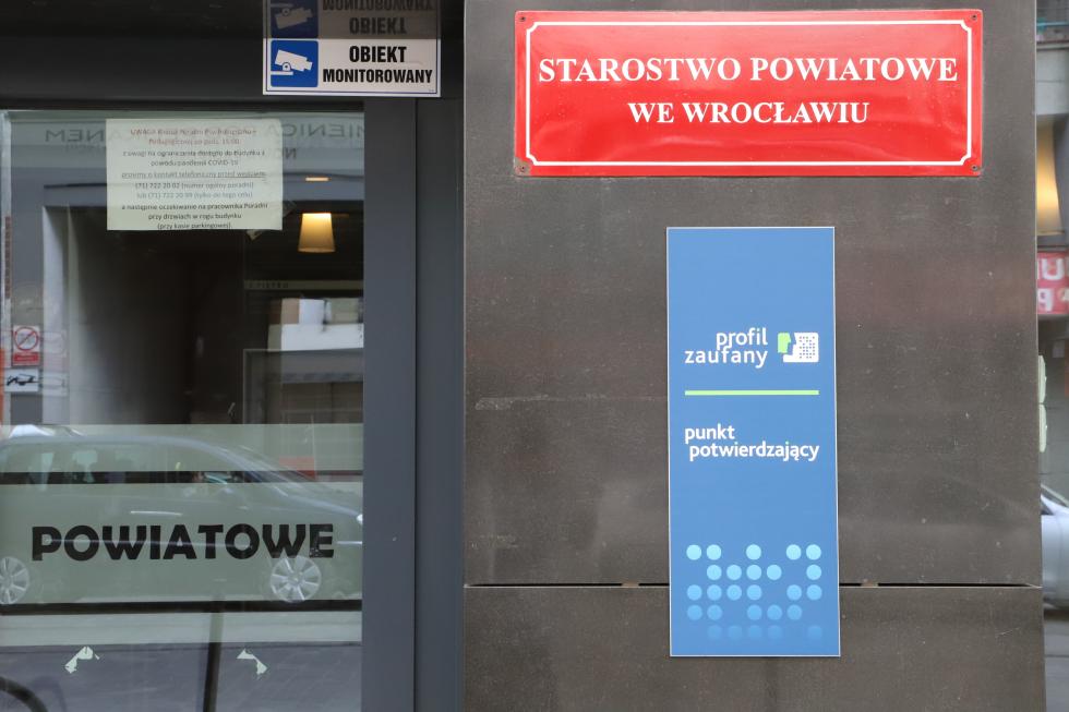 Punkt potwierdzania profili zaufanych w Starostwie Powiatowym we Wrocławiu