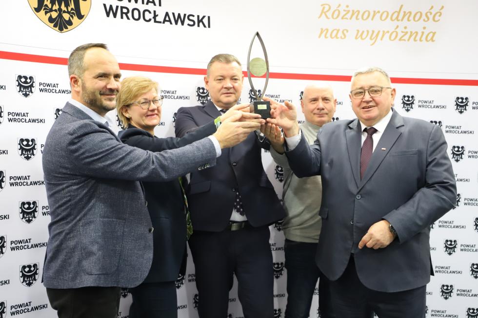 Powiat wrocławski liderem spójności w Polsce