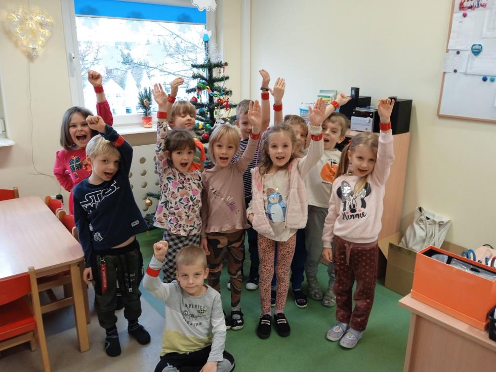 Przedszkolaki z odblaskami od burmistrza Siechnic