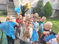 Mietkw - Akcja sprztania wiata u przedszkolakw