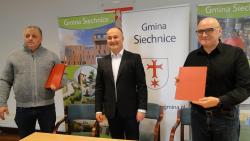Siechnice - Budujemy świetlicę wiejską w Łukaszowicach – umowa z wykonawcą podpisana