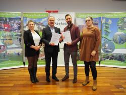 Siechnice - Podpisano umowy na budow wietlic w Sulcinie i Grodziszowie